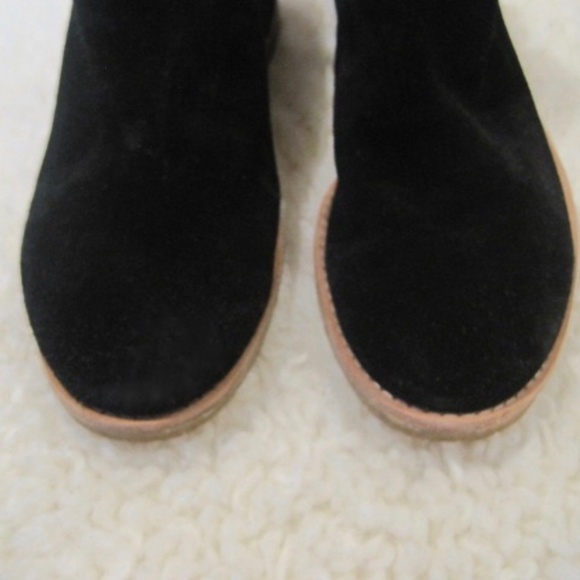 * Host Pick* Kate Spade Belleville Embroidered Floral Design Ankle Bootie - Picture 3 of 11